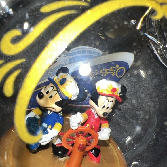 Disney Cruise Line Wish Ship Captain Mickey Minnie Ear Glass Christmas Ornament - Picture 7 of 8